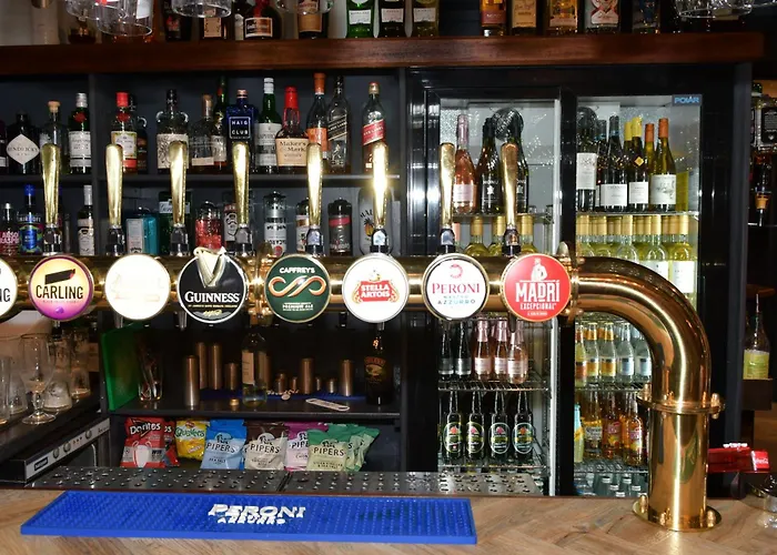 The Solo No 1 Bank Chambers